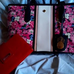 Crown ivy purse